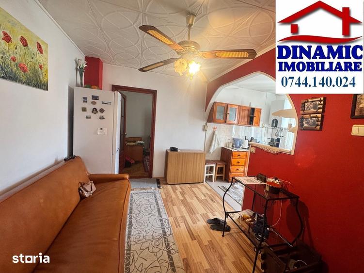 Apartament cu 2 camere decomandat în Central