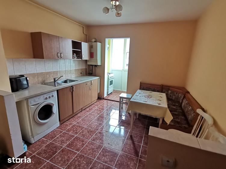 Apartament cu 2 camere decomandat în Ștrand
