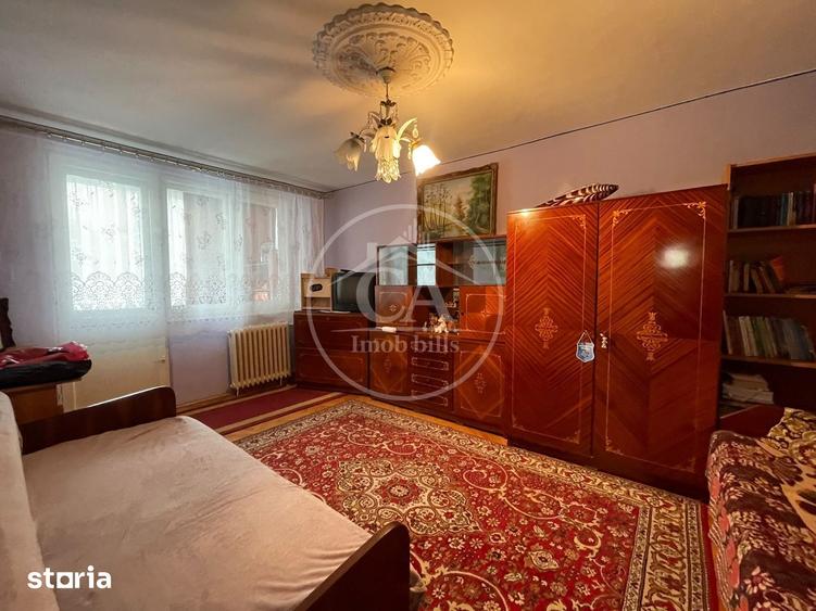 Apartament cu 3 camere decomandat în Decebal