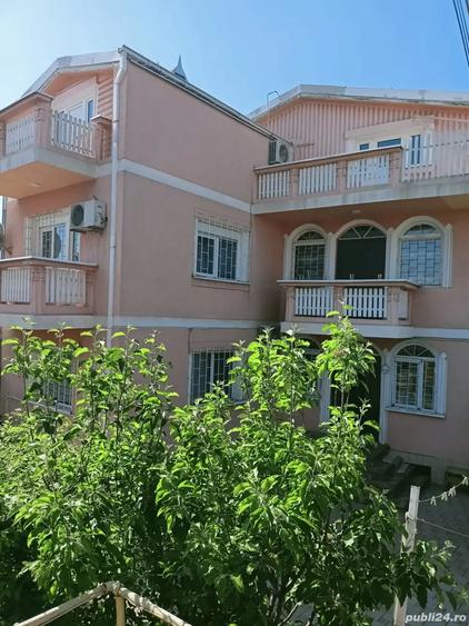 Casă cu 2 camere decomandat cu Teren 350 Mp în Colentina