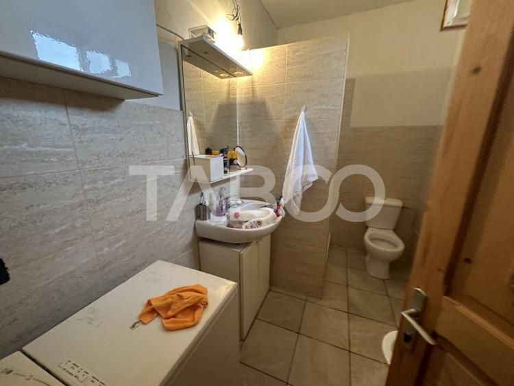 Casă individuală cu 3 camere cu Garaj în Șinca Veche