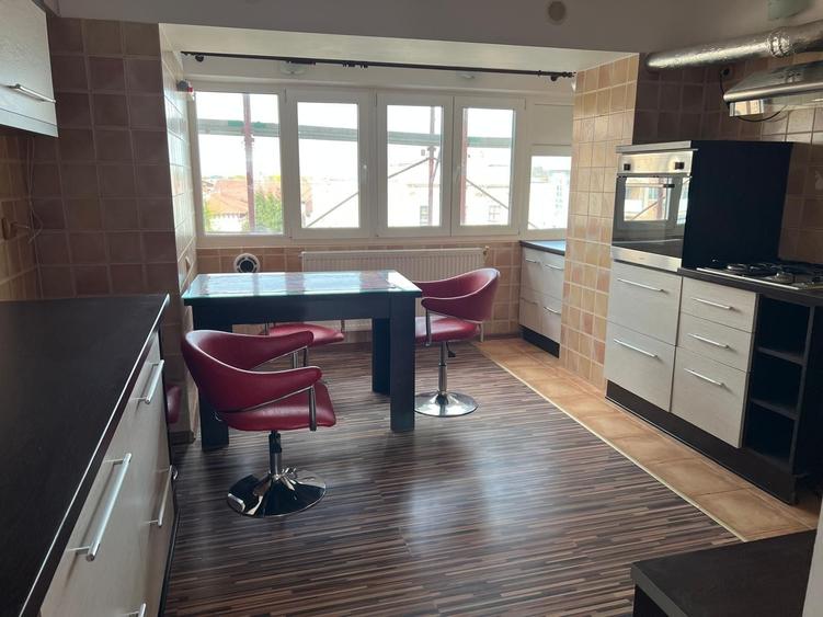 Apartament cu 2 camere în Ultracentral