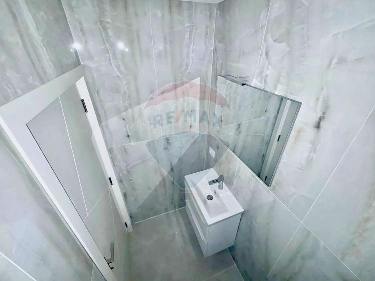 Ultracentral, apartament de LUX 3 camere de inchiriat - 13