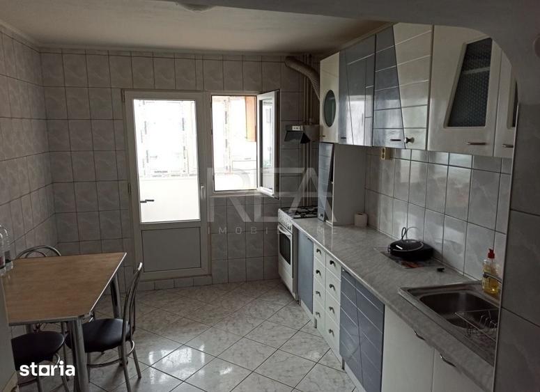 Apartament cu 4 camere în Militari
