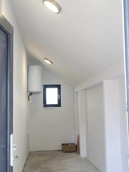 Casă cu 3 camere în Malovăț