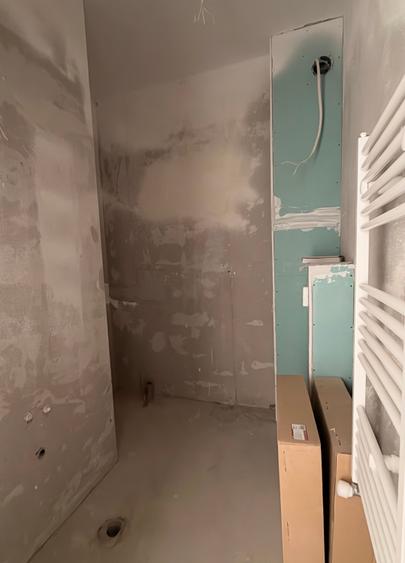 Apartament cu 3 camere decomandat în Turnișor