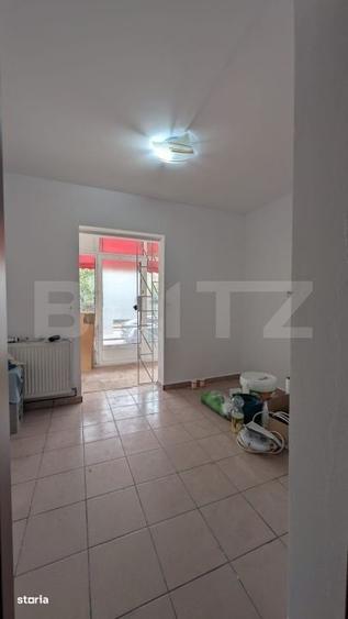 Spațiu comercial, de 70 mp, în Micro 11