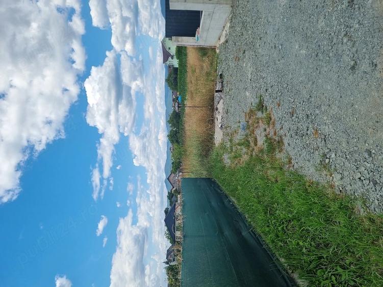 Teren de 950 mp, în Recea
