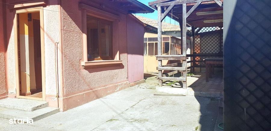 Spațiu comercial, în Coiciu