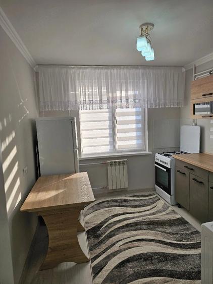 Garsonieră decomandată în Brâncoveanu