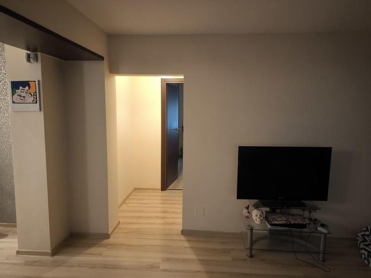 Apartament cu 2 camere decomandat în Faleza Nord