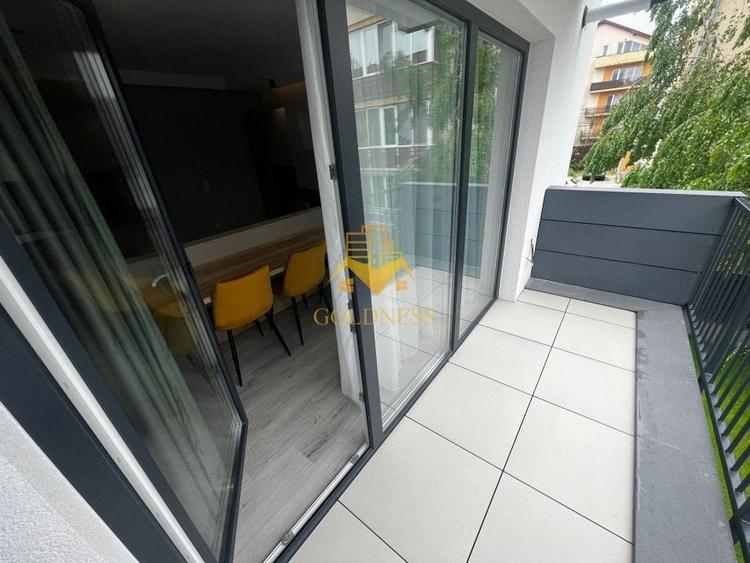 Apartament cu 2 camere semidecomandat, mobilat în Bună Ziua