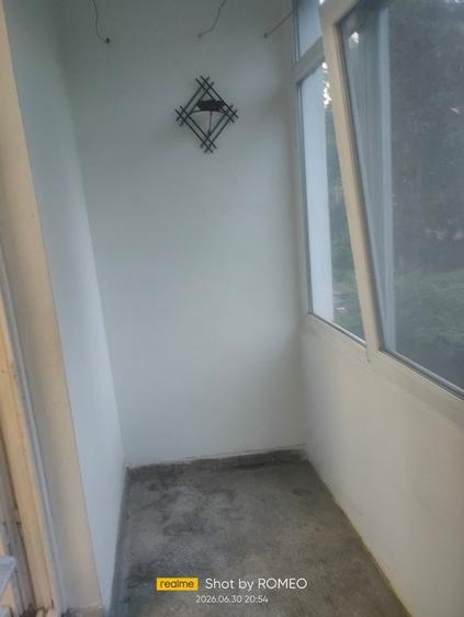 Apartament cu 2 camere semidecomandat în Letea
