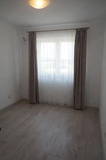 Apartament cu 2 camere decomandat în Turnișor