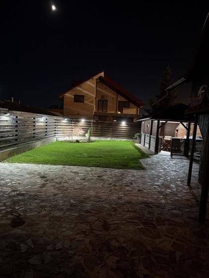 Casă cu 4 camere în Central