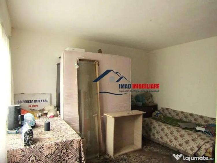 Casă cu 2 camere cu Teren 47 Mp în Central