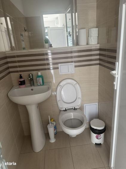 Spațiu comercial, de 40 mp, în Central