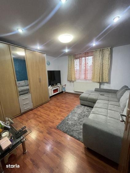 Casă cu 5 camere cu Teren 499 Mp în Bulgaria