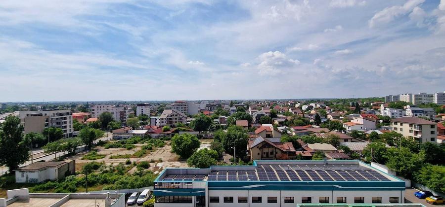 Apartament cu 2 camere decomandat în Jiului