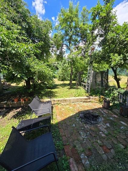 Casă individuală cu 5 camere cu Teren 1500 Mp în Răzvad