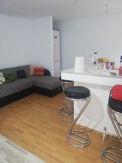 Casă cu 3 camere în Central