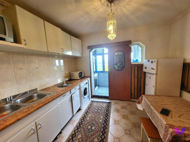 Apartament cu 2 camere decomandat, mobilat în Vasile Aaron