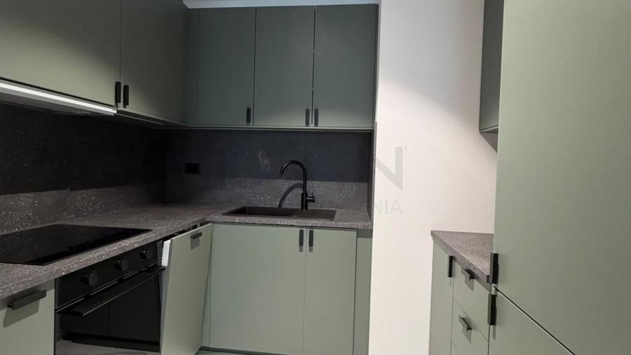 Apartament cu 2 camere decomandat, mobilat în Barbu Văcărescu