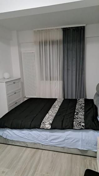 Apartament cu 3 camere decomandat în Tomis Plus
