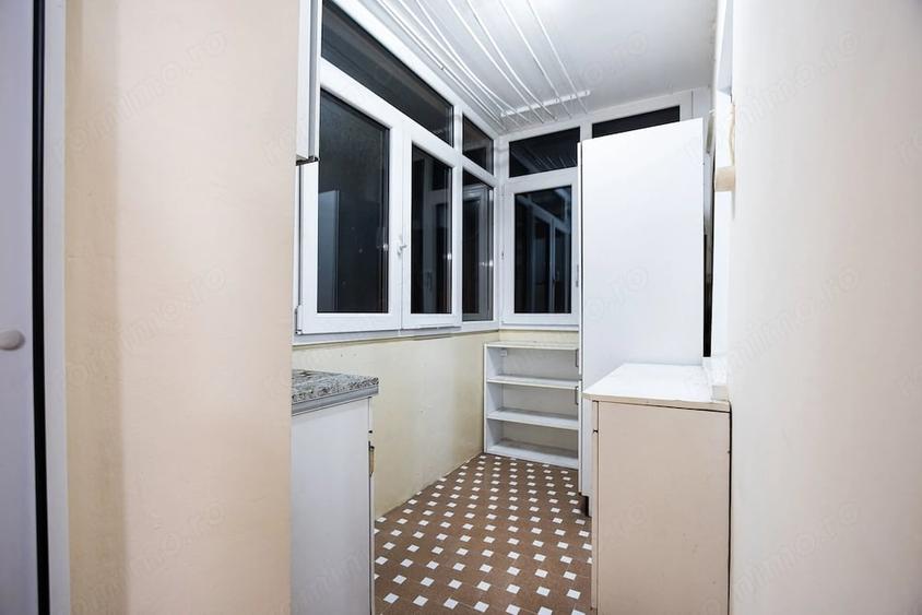 Apartament cu 2 camere decomandat în Baba Novac