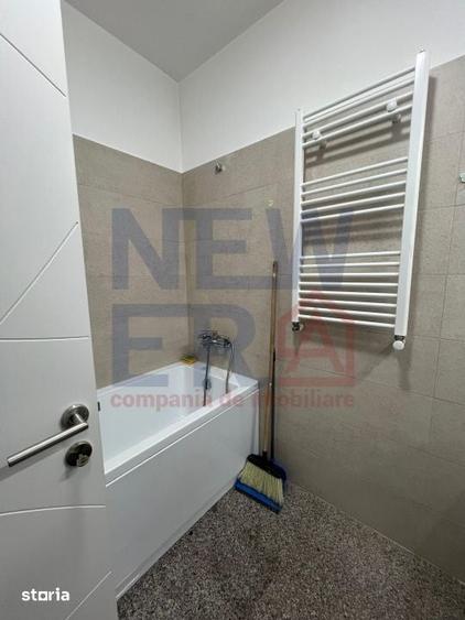 Apartament cu 2 camere decomandat, mobilat în Central