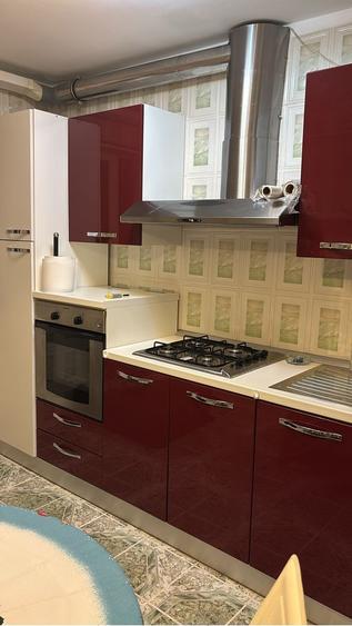 Apartament cu 3 camere decomandat în Calea București