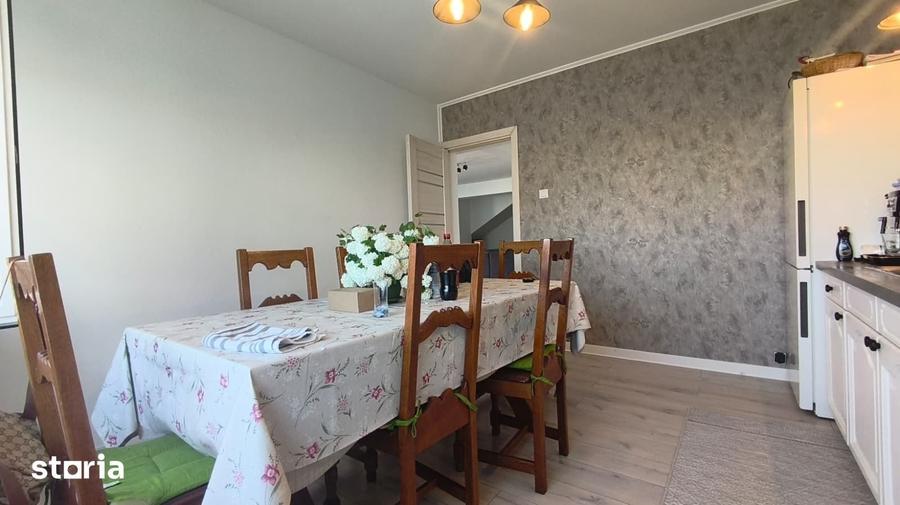 Casă cu 3 camere cu Teren 543 Mp în Ilia