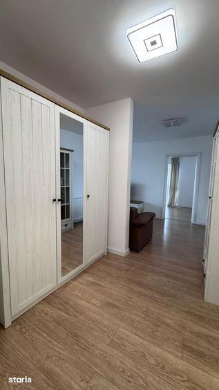 Apartament cu 3 camere în Iosia