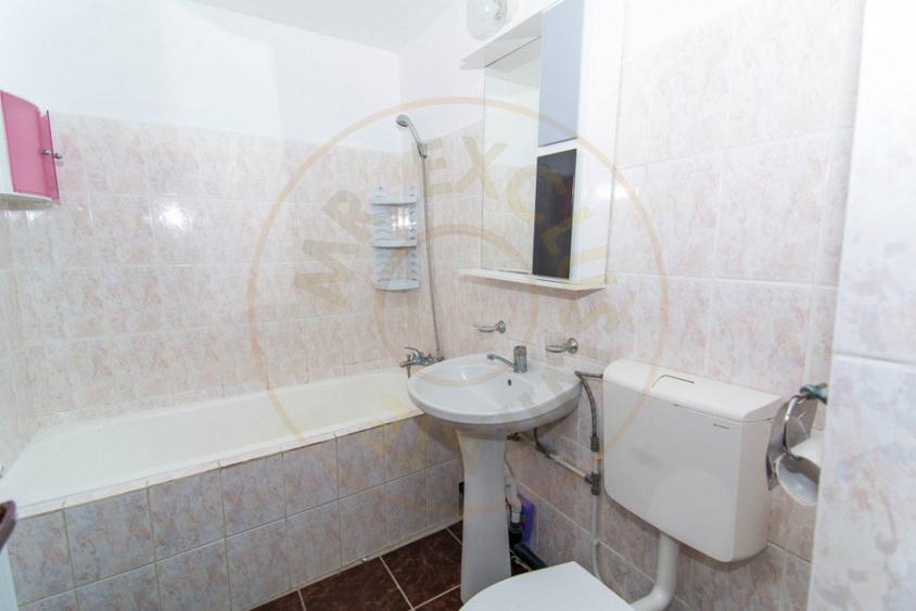 Apartament 3 camere Topoloveni, jud. Arges. Comision 0% - 9