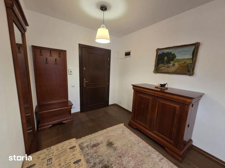 Apartament cu 3 camere în Valea Aurie