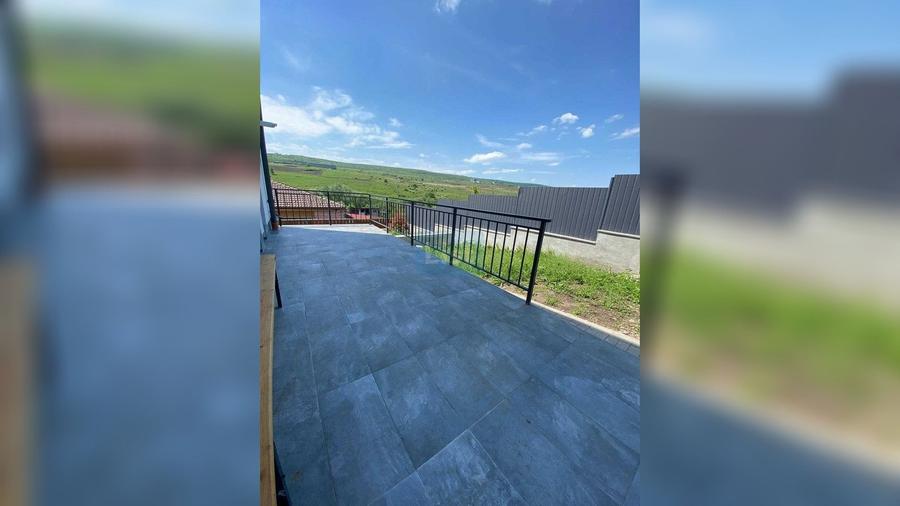 Casă cu 3 camere cu Teren 100 Mp în Iris