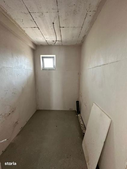 Casă cu 4 camere cu Teren 240 Mp în Clinceni