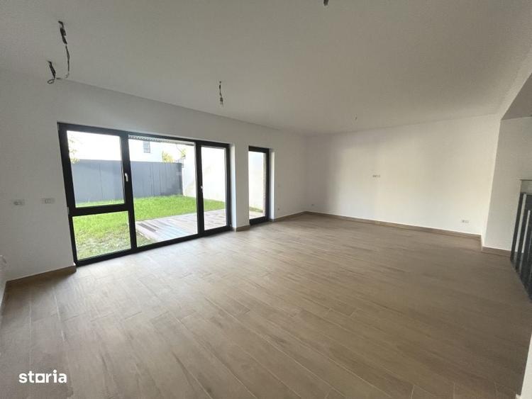 Casă cu 4 camere în Ghiroda