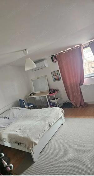 Casă cu 5 camere cu Teren 945 Mp în Central