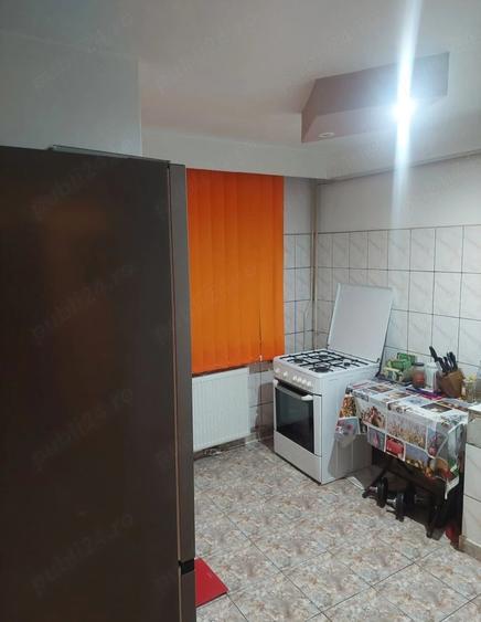 Apartament cu 2 camere decomandat în Negru Vodă