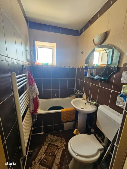 Apartament cu 3 camere de vanzare in Curtea de Arges. - 8