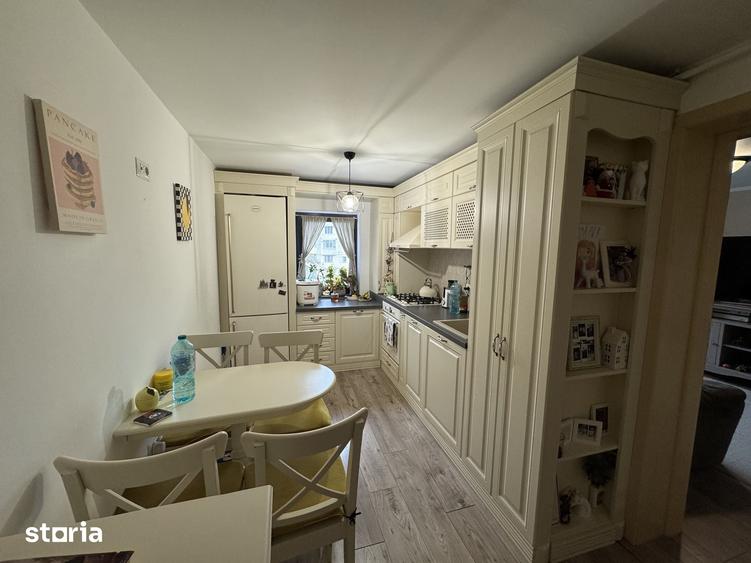 Apartament cu 3 camere în Central