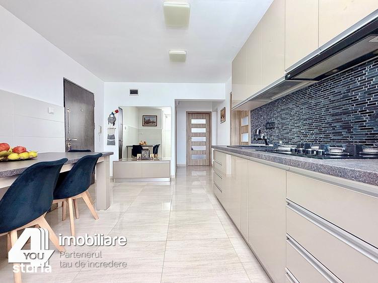 Apartament cu 3 camere decomandat în Micălaca