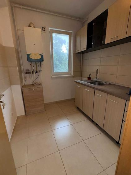 Apartament cu 2 camere decomandat în Dămăroaia