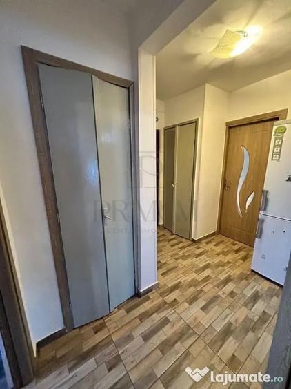 Apartament cu 2 camere decomandat în Dâmbovița