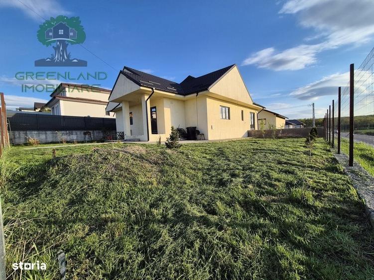 Casă cu 4 camere în Ciurbești