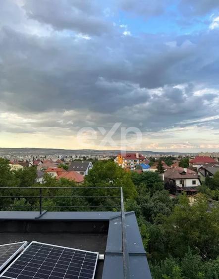 Casă cu 5 camere cu Teren 600 Mp în Andrei Mureșanu