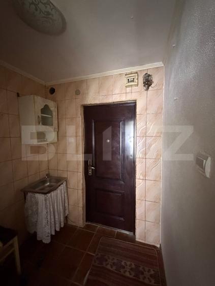 Garsonieră decomandată, mobilată în Micro 39