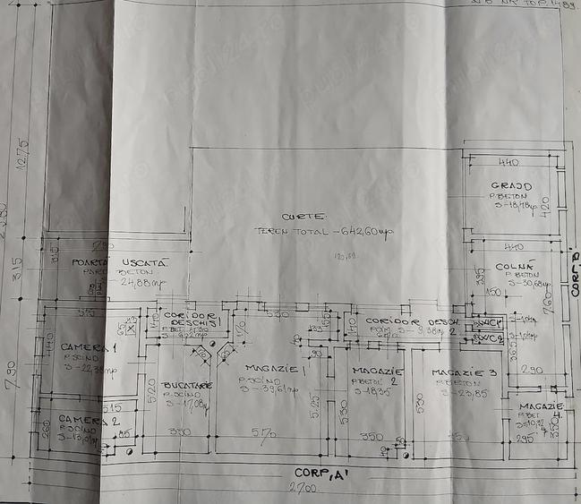 Casă cu 5 camere cu Teren 642 Mp în Central
