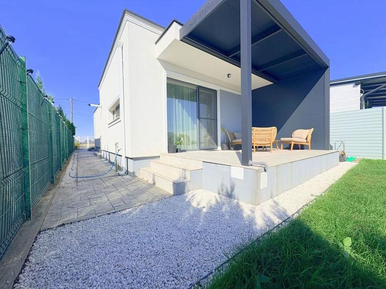 Duplex cu 4 camere cu Canalizare în Dumbrăvița